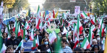 حضور پرشورملت ایران در راهپیمایی  13آبان