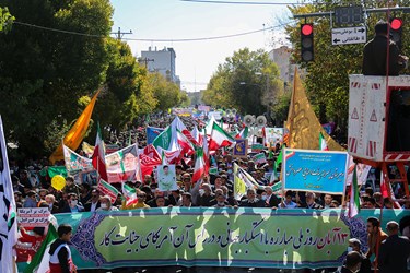 گزارش تصویری راهپیمایی عظیم 13 آبان در چهارمحال و بختیاری