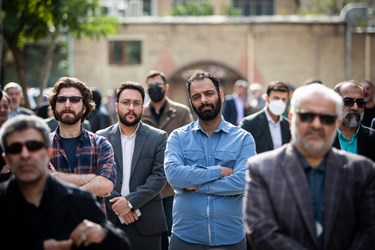 میلاد عرفان پور شاعر در مراسم تشییع پیکر مرحوم  غلامرضا سلیمانی