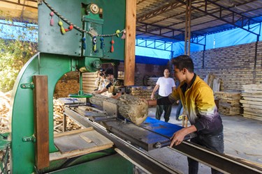 عطاآباد قطب تولید مبلمان در گلستان