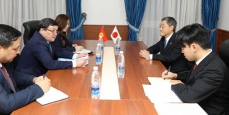 تأکید مقامات قرقیزستان و ژاپن بر توسعه روابط تجاری و اقتصادی