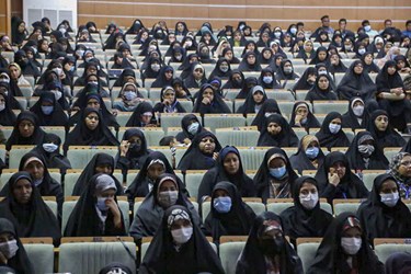 همایش طلایه داران اقتصاد مقاومتی در هرمزگان