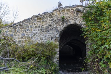 کاروانسرای «قُزْلُقْ» در گلستان