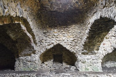 کاروانسرای «قُزْلُقْ» در گلستان