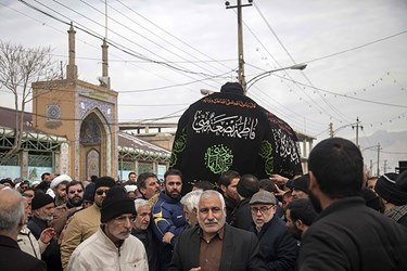 تشییع پیکر «آیت اللّه معصومی لاری» در کرمانشاه