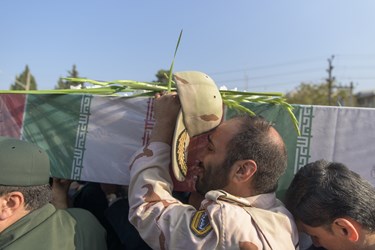 تشییع ۲ شهید گمنام دوران دفاع مقدس در گرگان