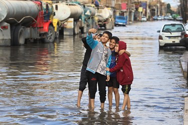  آبگرفتگی خانه‌ها و معابر اهواز پس از اولین بارش زمستانی