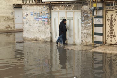  آبگرفتگی خانه‌ها و معابر اهواز پس از اولین بارش زمستانی