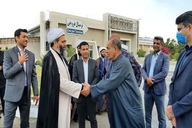 استقبال از پیکر پاک ۵ شهید گمنام در قشم