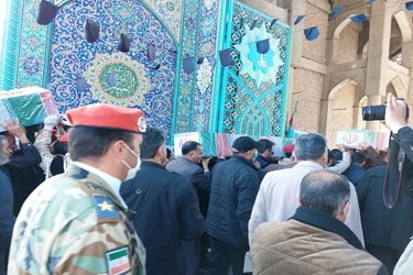 تشییع باشکوه 5 شهید گمنام در زاهدان