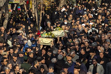 تشییع پیکر مطهر هشت شهید گمنام دفاع مقدس در تبریز