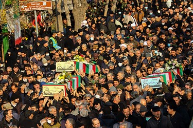 تشییع پیکر مطهر هشت شهید گمنام دفاع مقدس در تبریز