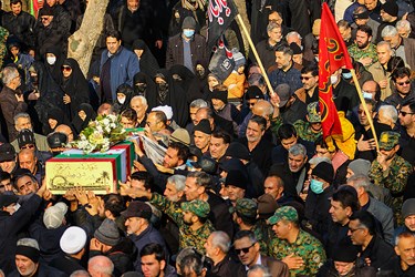 تشییع پیکر مطهر هشت شهید گمنام دفاع مقدس در تبریز