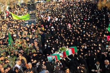 تشییع پیکر مطهر هشت شهید گمنام دفاع مقدس در تبریز