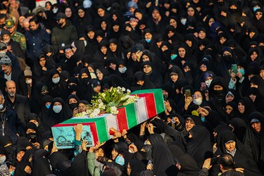 تشییع پیکر مطهر هشت شهید گمنام دفاع مقدس در تبریز