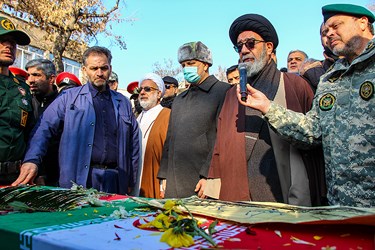 تشییع پیکر مطهر هشت شهید گمنام دفاع مقدس در تبریز