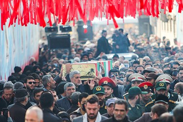 تشییع پیکر مطهر هشت شهید گمنام دفاع مقدس در تبریز