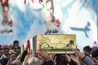 تشییع پیکر مطهر هشت شهید گمنام دفاع مقدس در تبریز