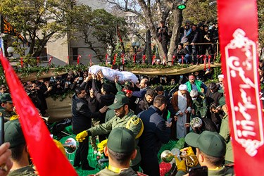 تشییع پیکر مطهر هشت شهید گمنام دفاع مقدس در تبریز