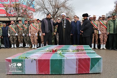 تشییع پیکر شهدای گمنام دفاع مقدس در بجنورد