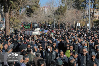 تشییع پیکر شهدای گمنام دفاع مقدس در بیرجند