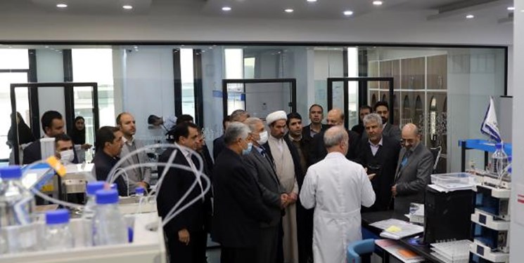 اعضای کمیسیون آموزش از پارک علم و فناوری دانشگاه صنعتی شریف بازدید کردند