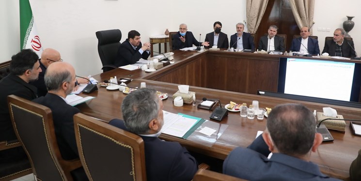 شورای اقتصاد با انتشار اوراق تأمین مالی برای احداث قطار حومه‌ای مشهد موافقت کرد