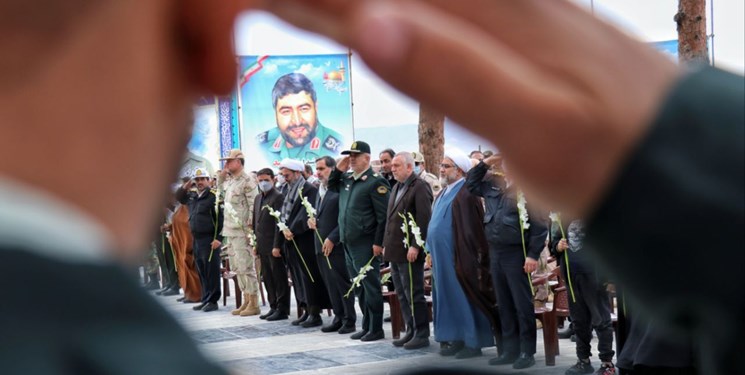 جانفدا| گلزار شهدای بجنورد، گلباران شد