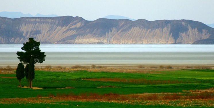 سازمان فضایی ایران: سطح آب دریاچه‌های بختگان، مهارلو و طشک افزایش یافته است