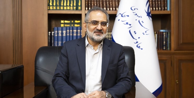 حسینی: برخی نمایندگان موافق استیضاح وزیر بهداشت، امضای خود را پس گرفتند