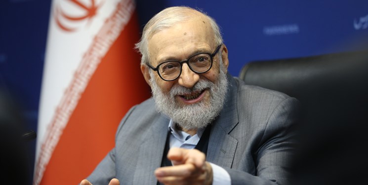 واکنش لاریجانی به اظهارات رحیم‌پور درباره وزیر علوم