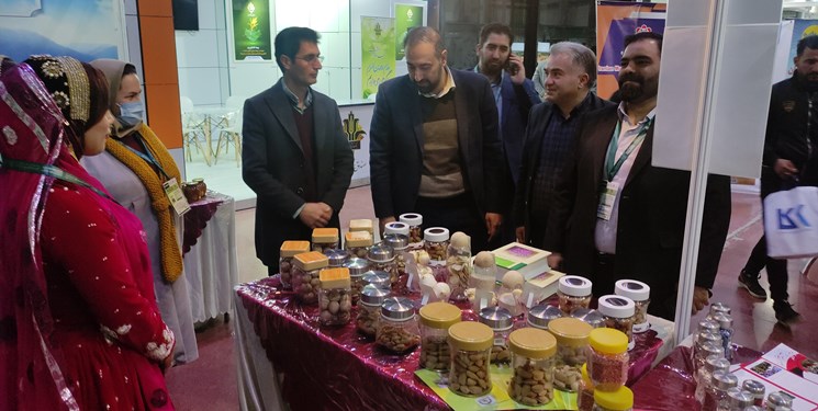 حضور 8 شرکت‌ دانش‌بنیان چهارمحال و بختیاری در اولین نمایشگاه جامعه کشاورزی ایران