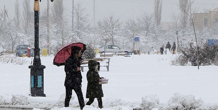 سرما ادارات این استان را تعطیل کرد 