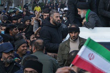 دیدار مردمی رئیس‌جمهور در «میدان امیرچخماق»