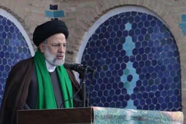 دیدار مردمی رئیس‌جمهور در «میدان امیرچخماق»