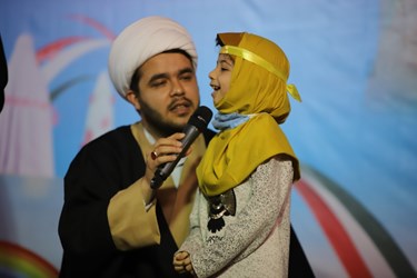 جشن بزرگ مادران و دختران فاطمی در قبله تهران