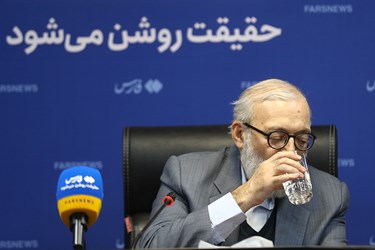 حضور محمدجوادلاریجانی تحلیلگر مسائل سیاسی در خبرگزاری فارس
