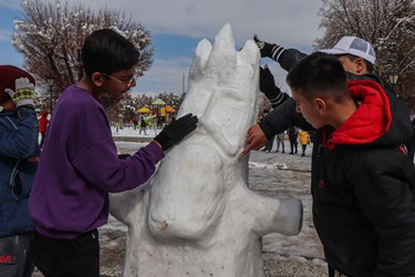 جشنواره آدم برفی در آباده برگزار شد