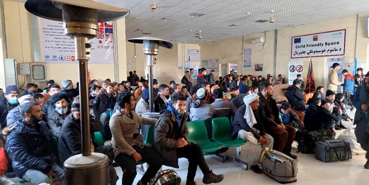 بازگشت نزدیک به 4 هزار مهاجر افغانستانی از ایران