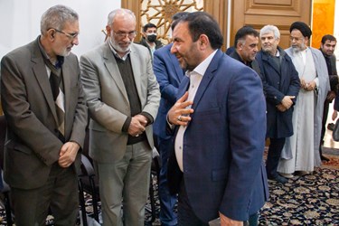 شمس‌الدین فرزادی پور به عنوان مدیر عامل شرکت هواپیمایی ایران ایردرمراسم چهلمین روز درگذشت رستم قاسمی