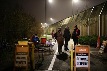 Amazon Faces First Strike in Britain as Workers Walk Out