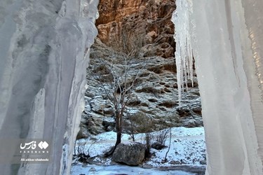 Akhlamad Frozen Waterfall in Khorassan Razavi