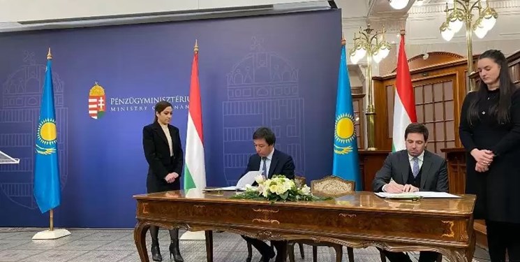 قزاقستان پرسنل سازمان انرژی اتمی مجارستان را آموزش می‌دهد