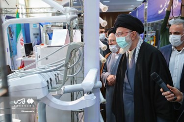 Supreme Leader Visits Exhibition of Domestic Industrial Capabilities