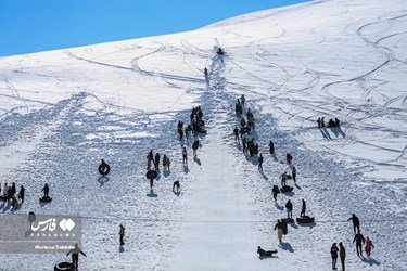 People in Western Iran Taking Advantage of Heavy Snowfall
