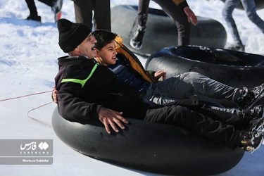 People in Western Iran Taking Advantage of Heavy Snowfall