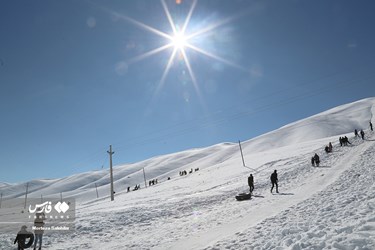 People in Western Iran Taking Advantage of Heavy Snowfall
