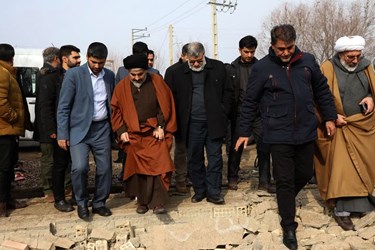 بازدید وزیر کشور از اردوگاه اضطراری زلزله زدگان خوی