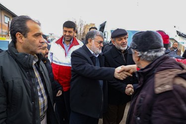بازدید وزیر کشور از اردوگاه اضطراری زلزله زدگان خوی