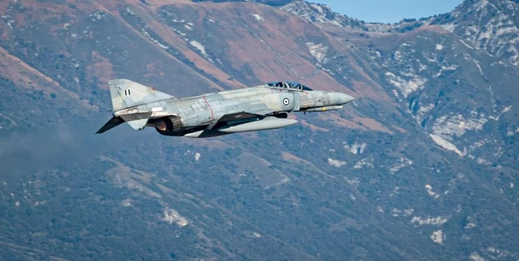 سقوط جنگنده «اف-4 فانتوم» نیروی هوایی یونان